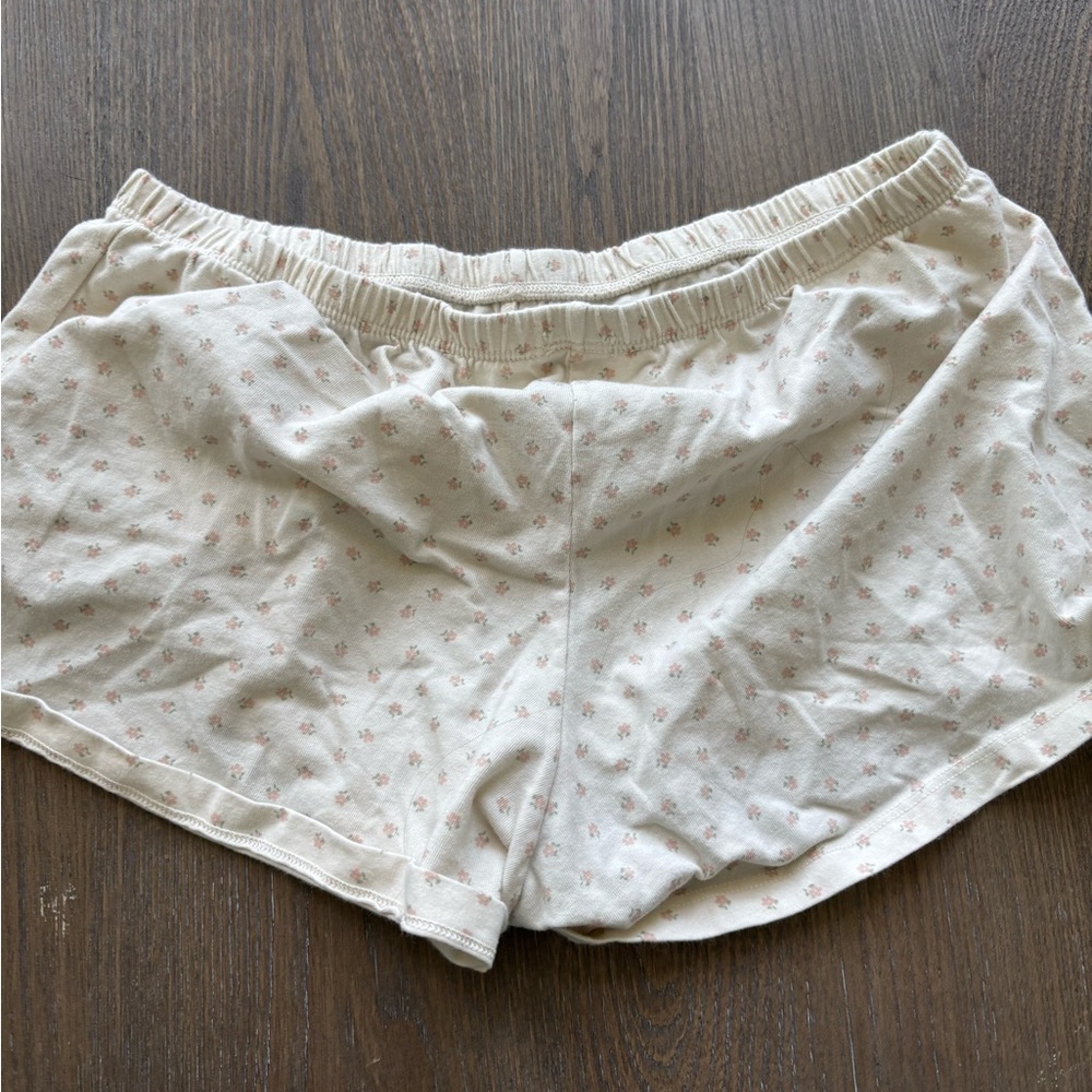 Brandy Melville Cream Floral Shorts